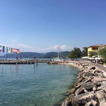Estivo Safari Tents On Cisano San Vito Campingplatz Bardolino
