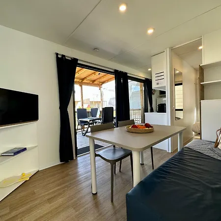 Kamp alanı Estivotravel On Cisano San Vito Bardolino